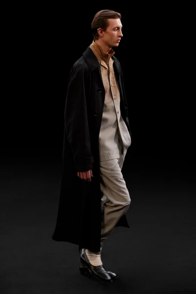 Look 49